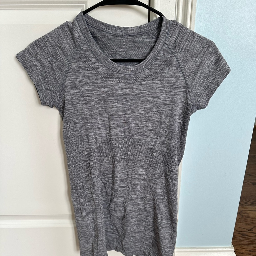Lululemon Swiftly Tech Shirt